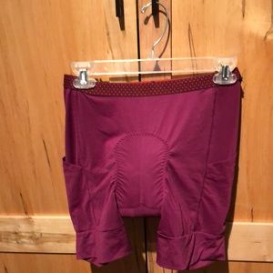 Bicycle padded shorts